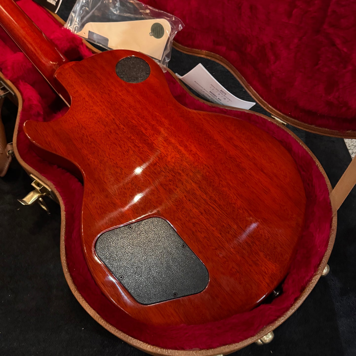 Gibson Les Paul Traditional 2018 in Cherry Sunburst Mint with Flame Top