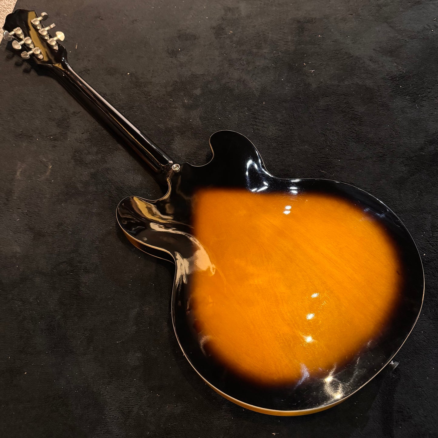 Epiphone ES-335 Dot in Vintage Sunburst