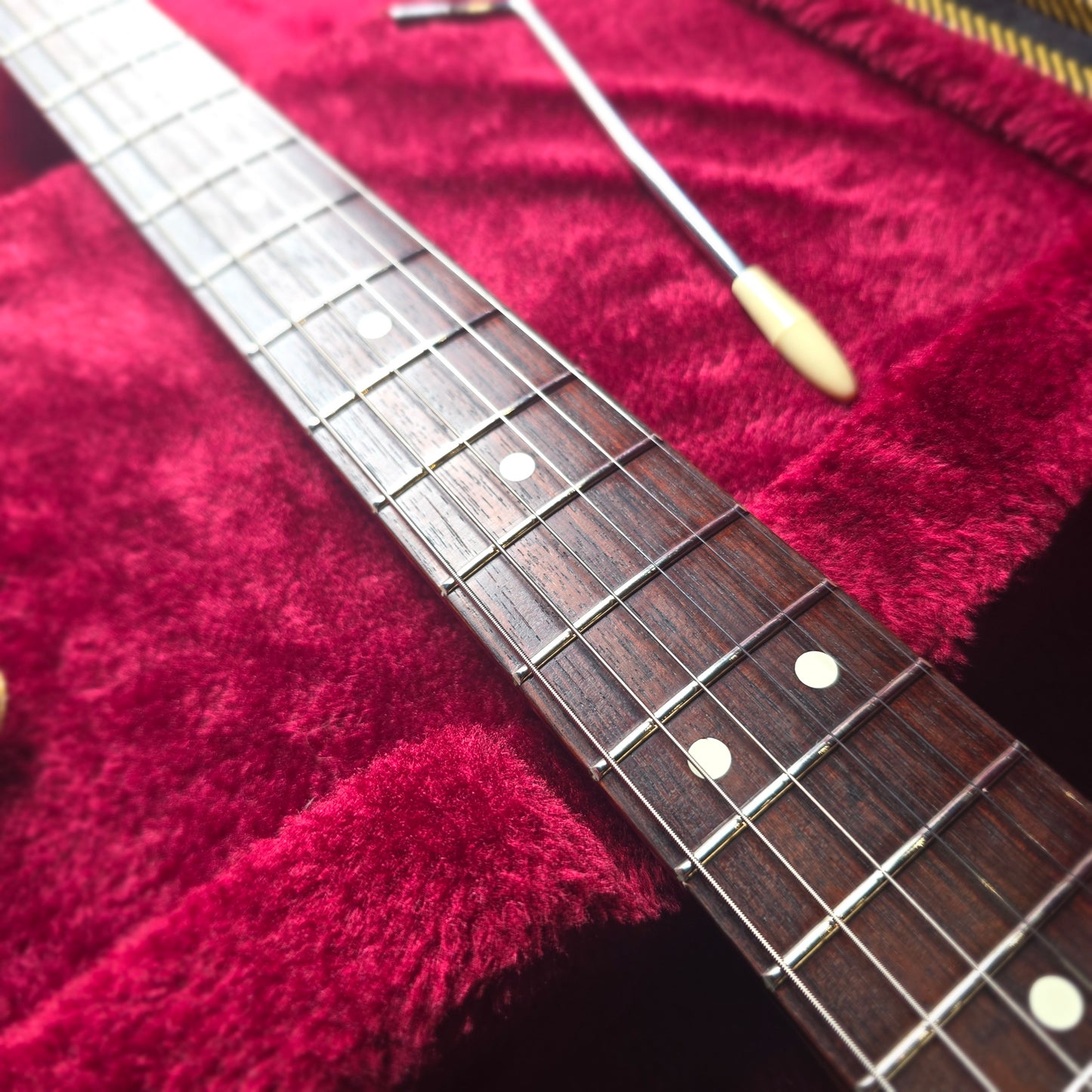 Fender Classic Series '70s Stratocaster 3-Color Sunburst