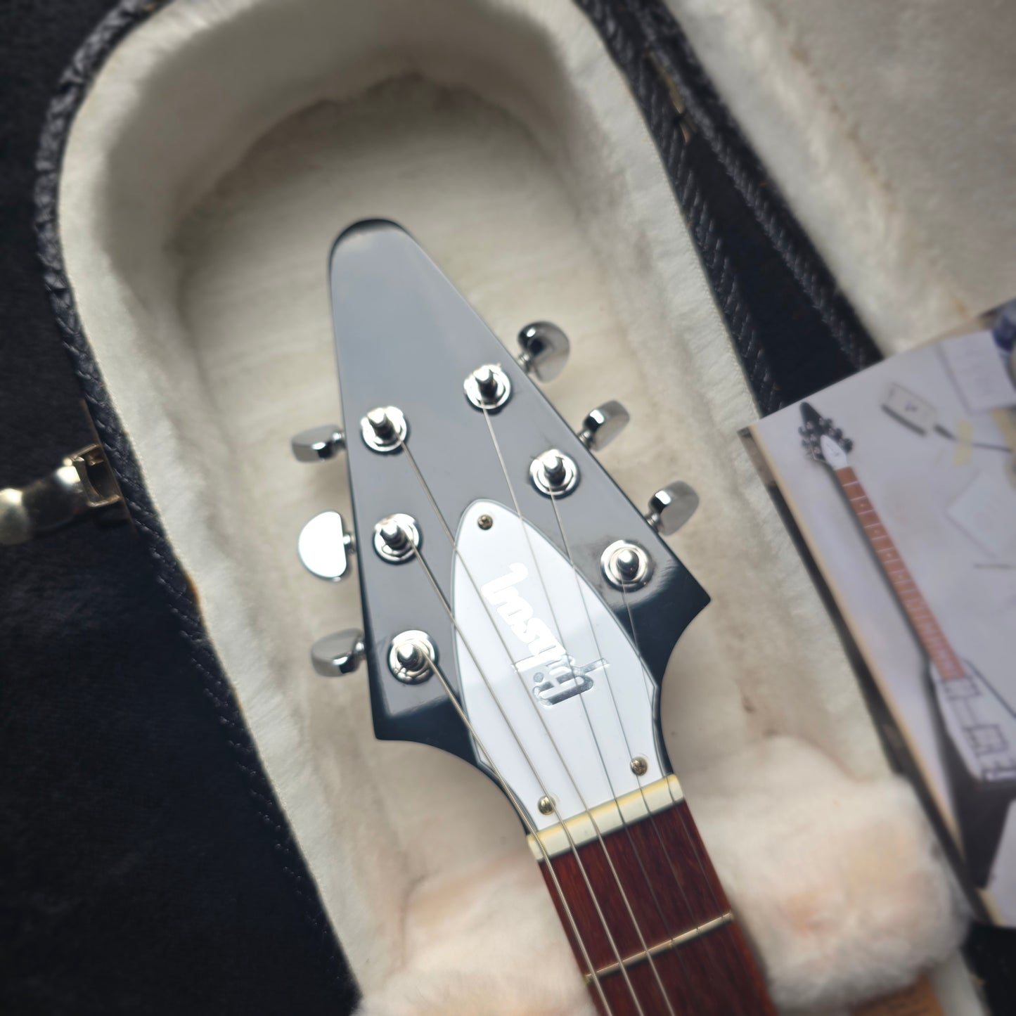 Gibson Flying V in Ebony