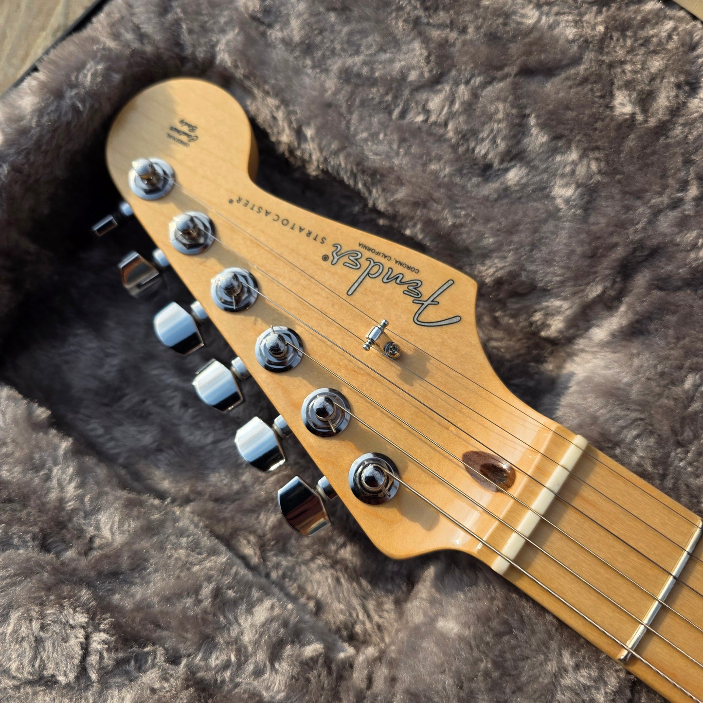 American Professional Stratocaster - Olympic White