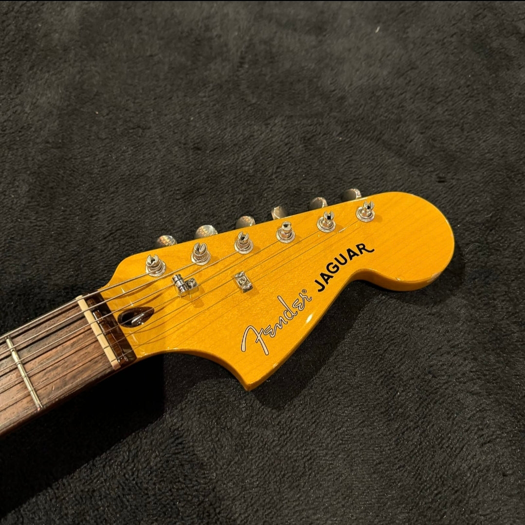 Fender Modern Player Jaguar Sunburst