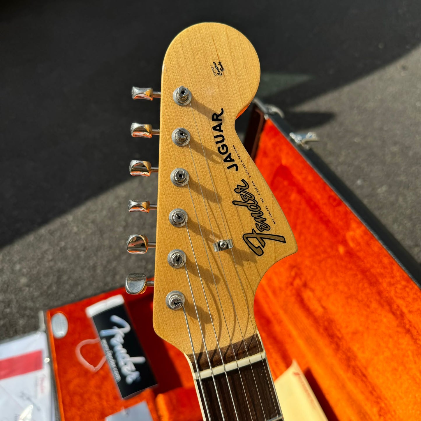 Fender American Vintage '65 Jaguar AVRI- 3-Color Sunburst