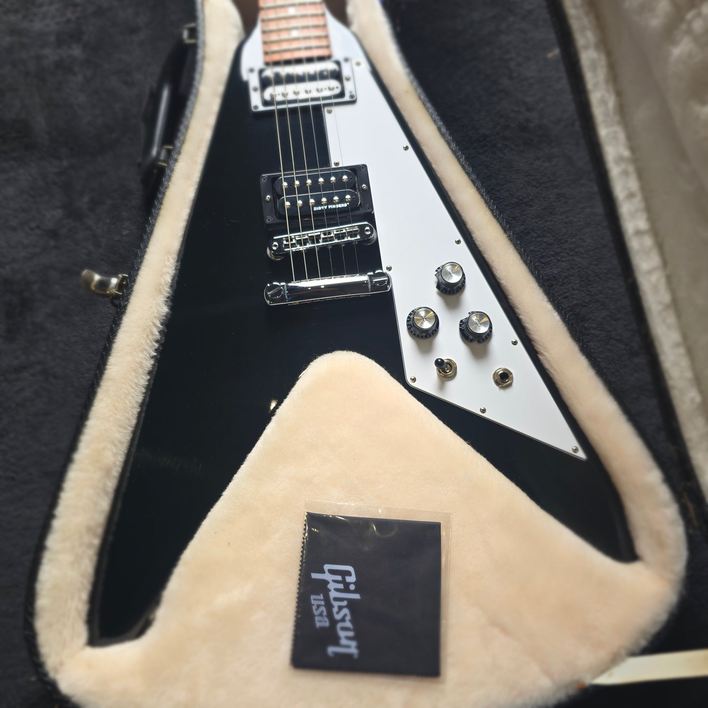 Gibson Flying V in Ebony