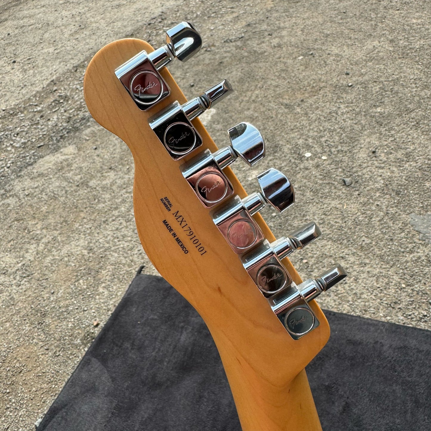 Fender Standard Telecaster Brown Sunburst