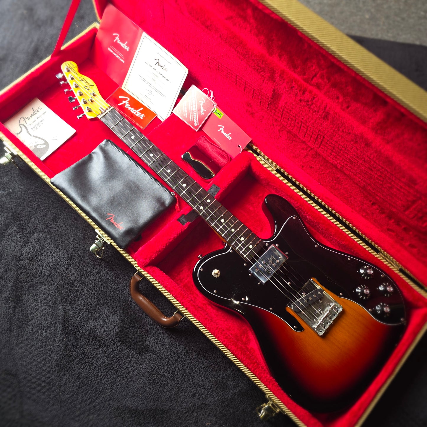 Fender American Original '70s Telecaster Custom 2020 - 2022 - 3-Tone Sunburst