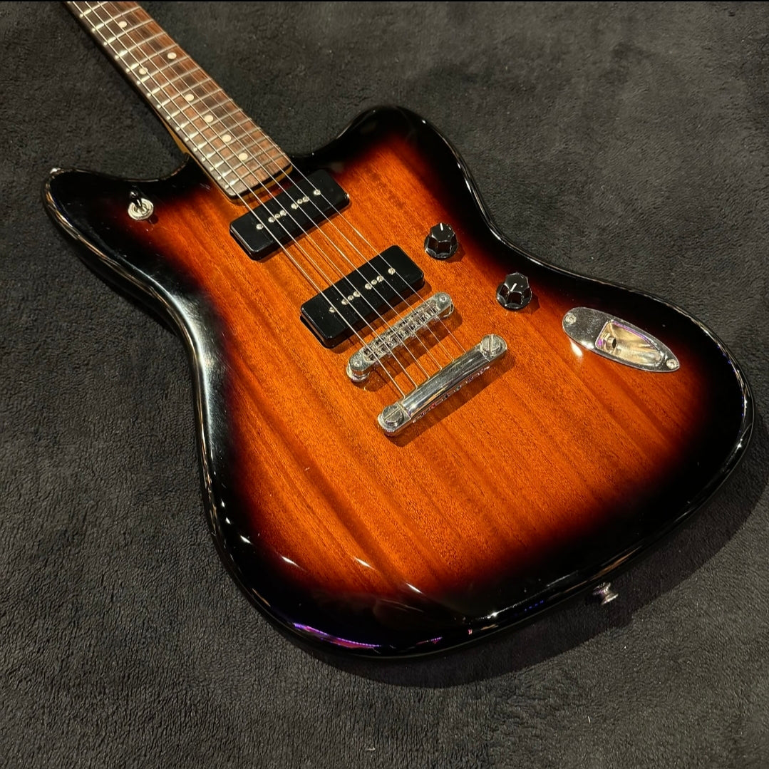 Fender Modern Player Jaguar Sunburst