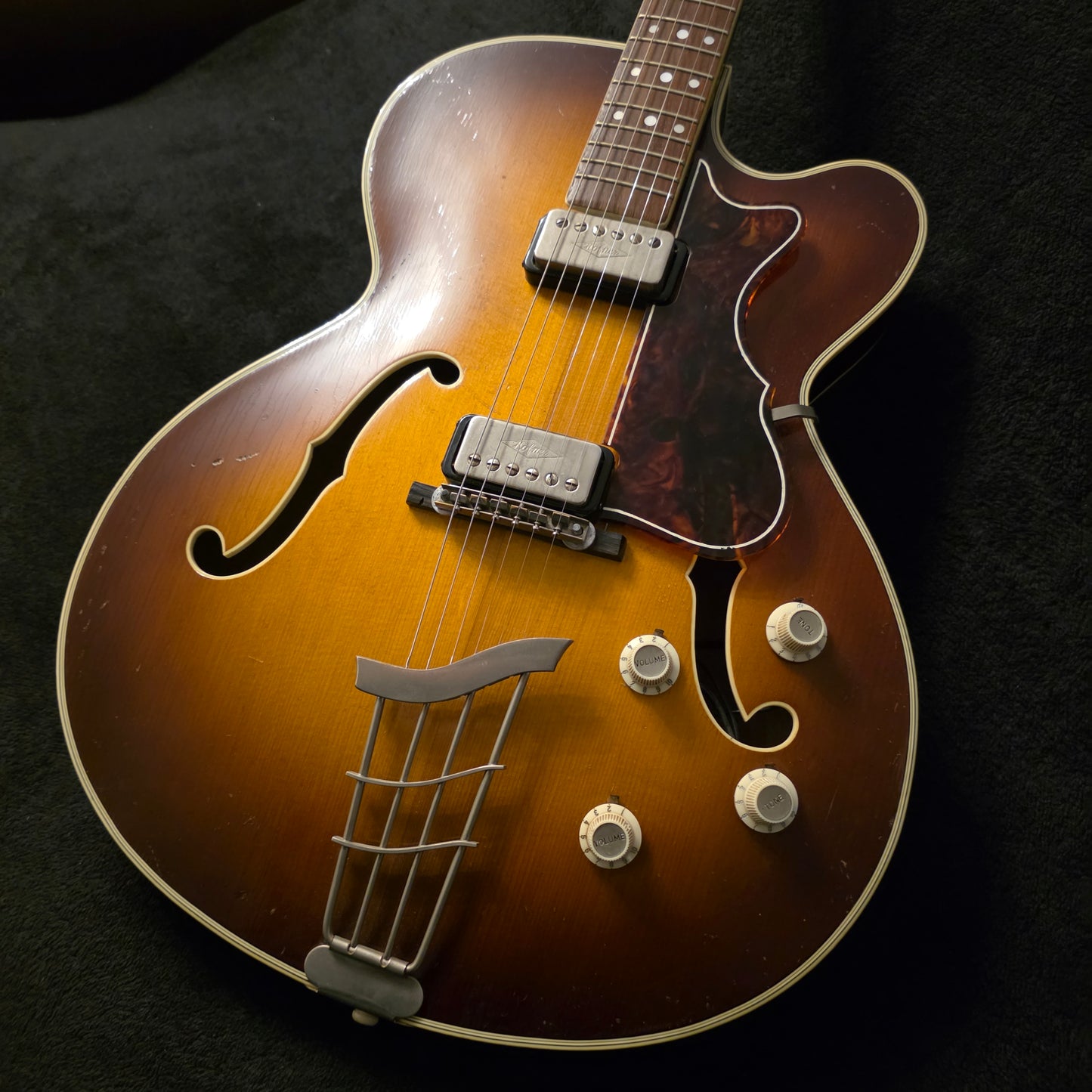 Hofner President E2 Thin Brunette 1963/1964 (All Original)