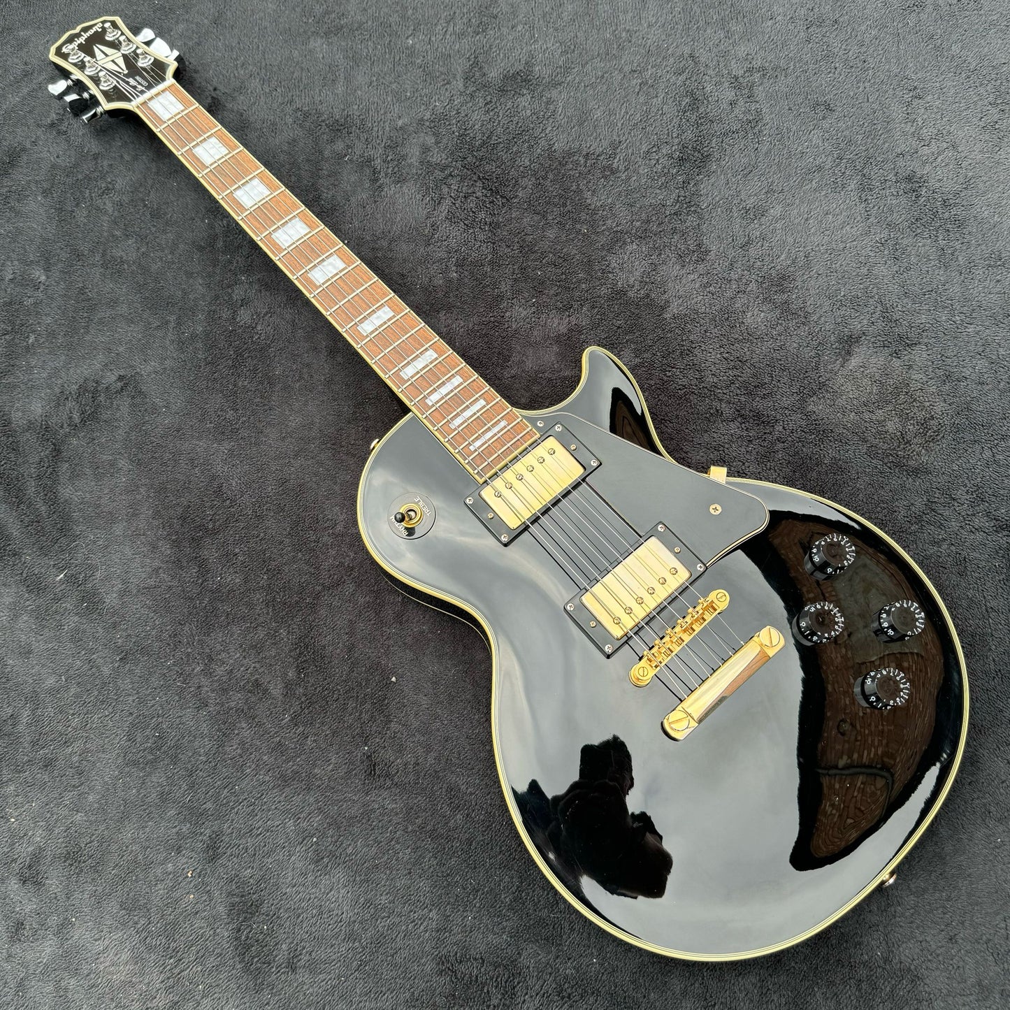 Epiphone Les Paul Custom in Ebony MIK