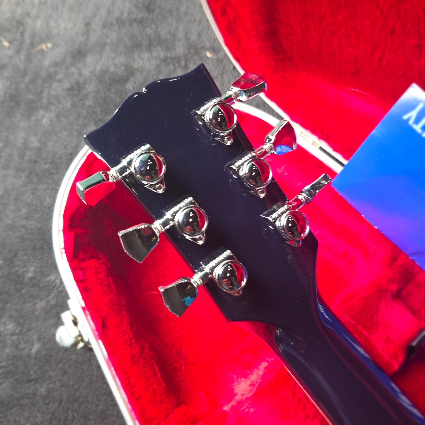 Gibson SG High Performance 2018 in Blueberry Fade