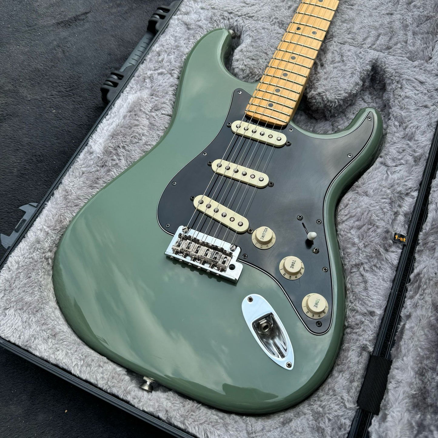 Professional Stratocaster HH Shawbucker Antique Olive