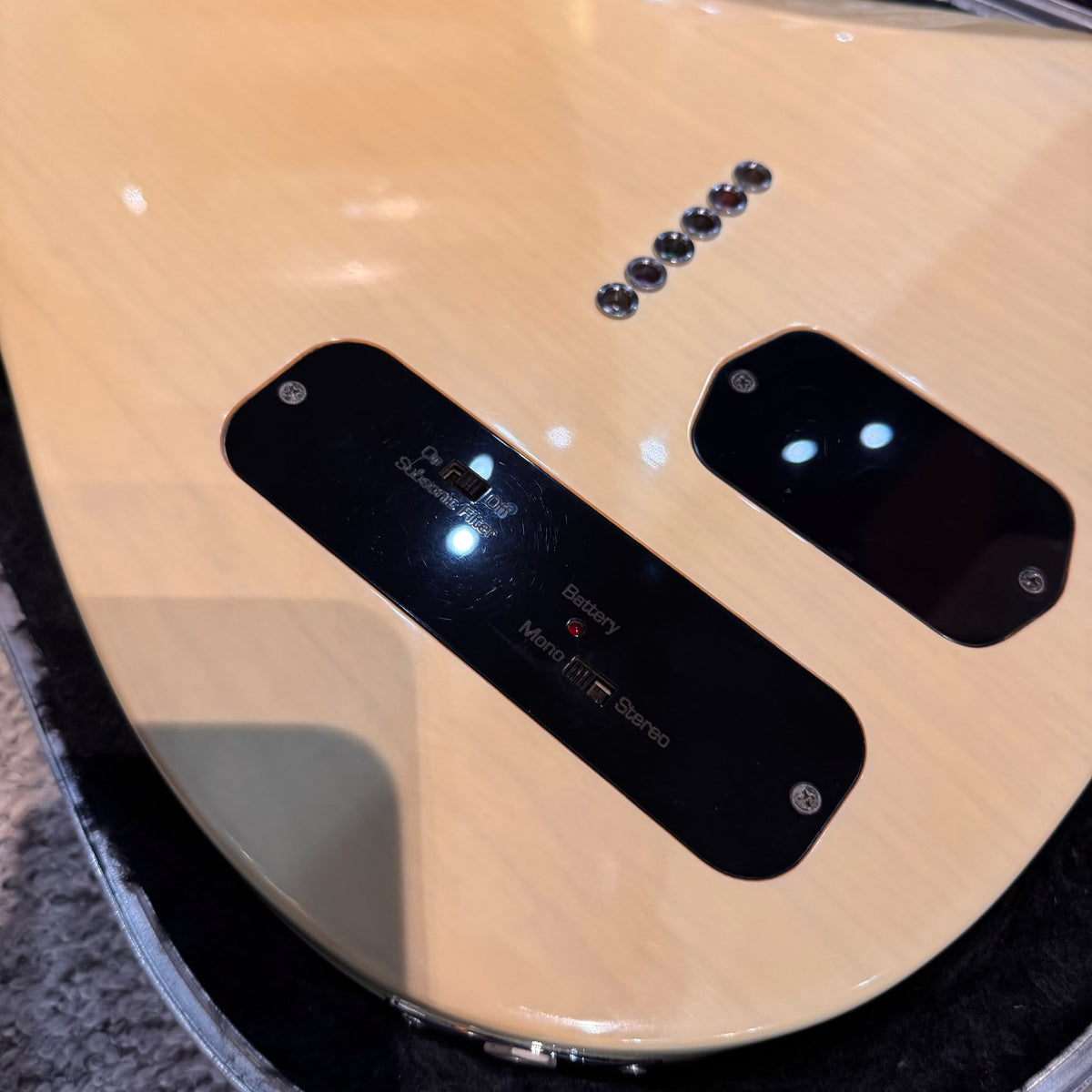 Fender American Deluxe Power Telecaster with Power Bridge and Rosewood Fretboard 1999 - White Blonde