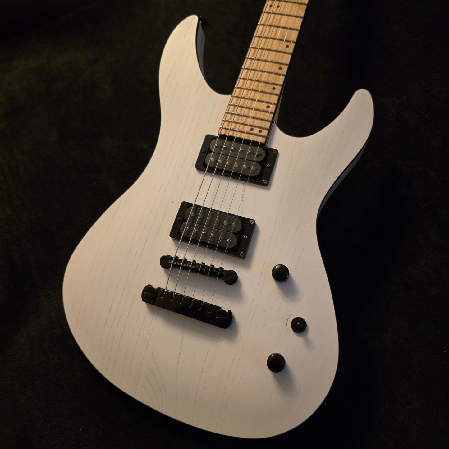 FGN J Standard Mythic Japan - Open Pore White