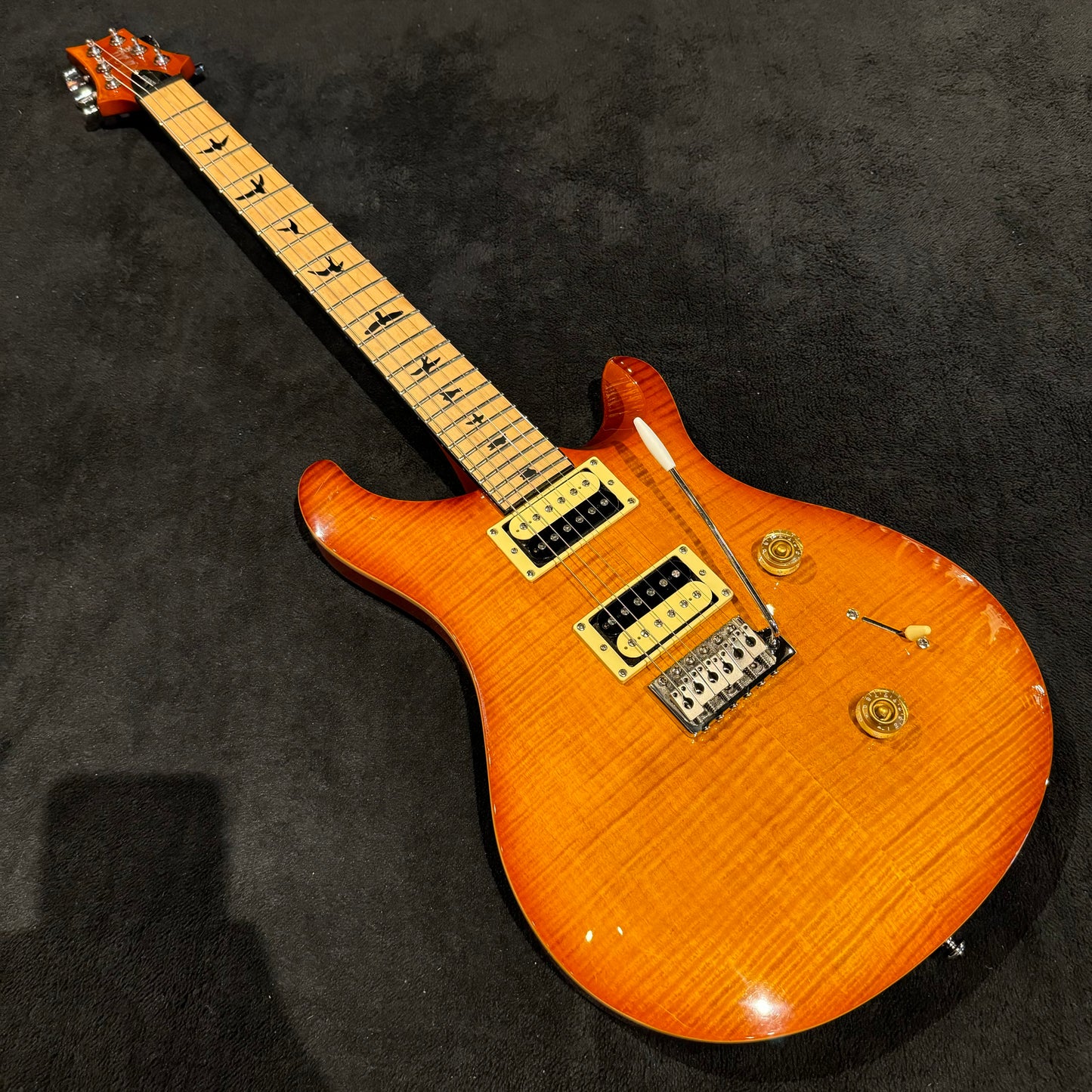 PRS Customer SE Limited Edition Maple Board