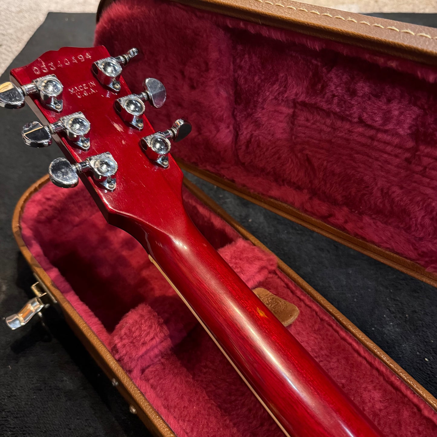 Gibson Les Paul Standard Cherry Sunburst 2000 Year