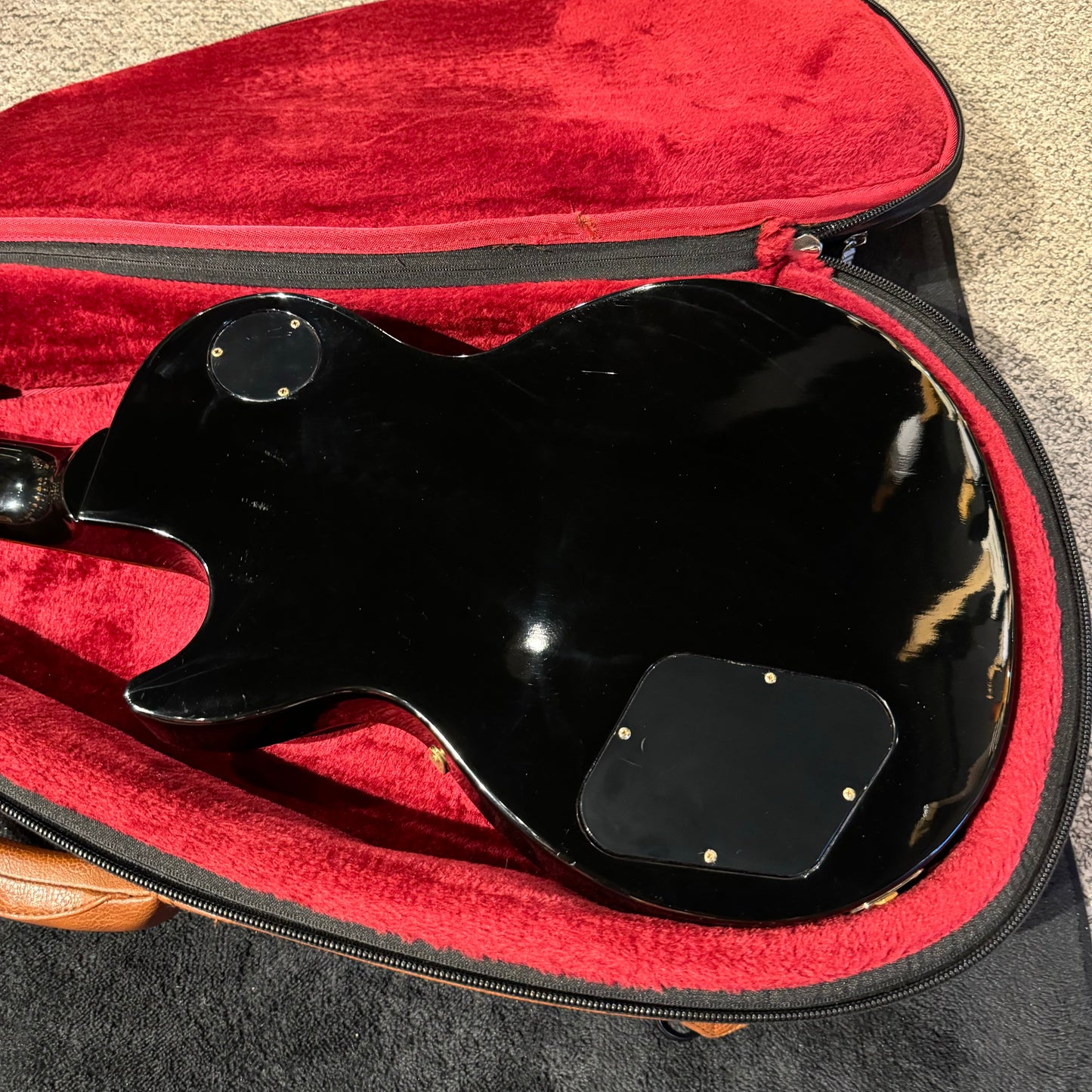 Gibson Les Paul Studio in Ebony