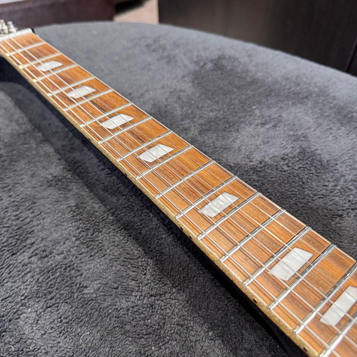 Epiphone Riviera P93 Royale
