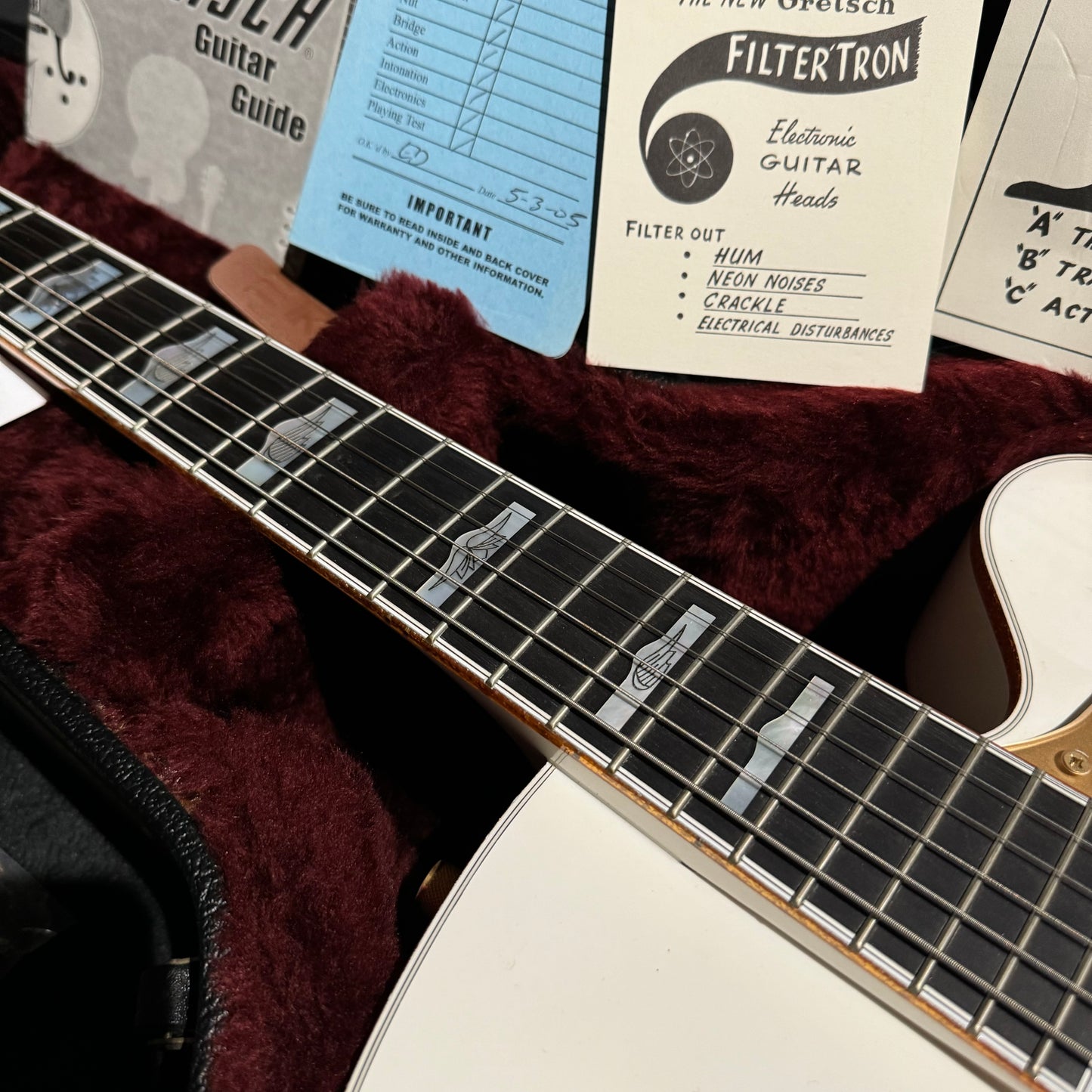 Gretsch G6136-55 White Falcon 2004