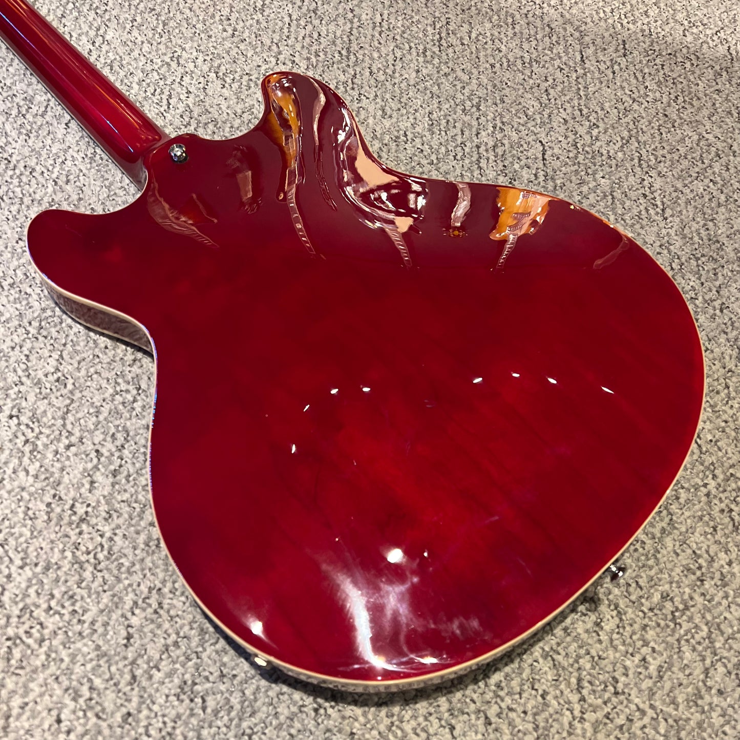 Washburn HB-30 Semi Hollow Guitar