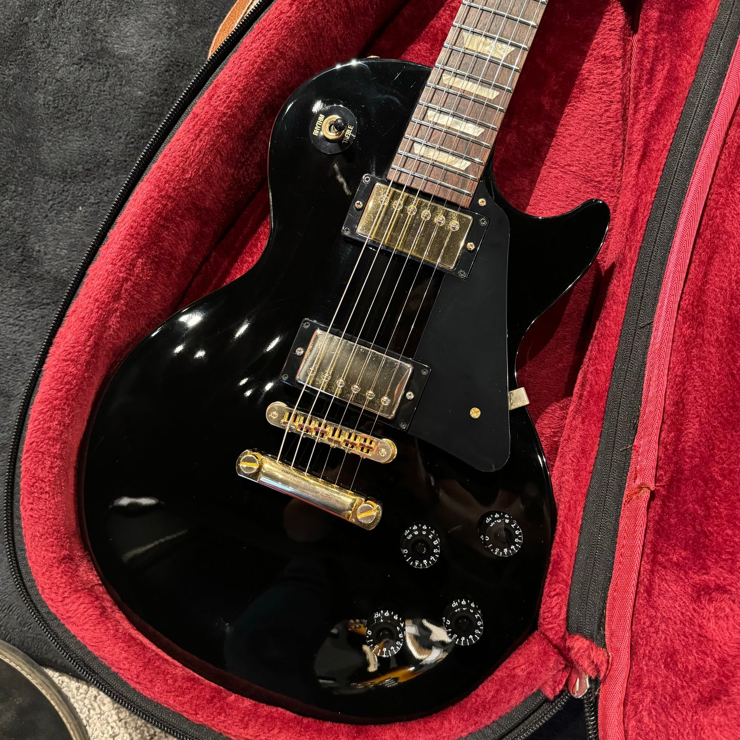 Gibson Les Paul Studio in Ebony