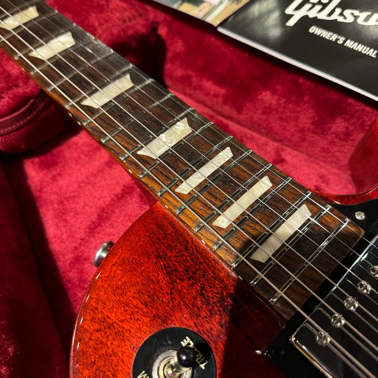 Gibson Les Paul Studio in Wine Red