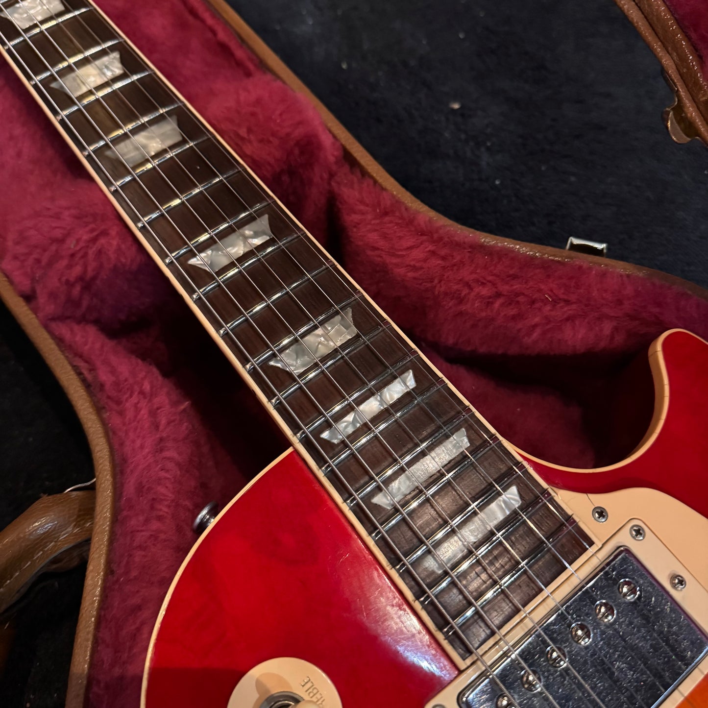 Gibson Les Paul Standard Cherry Sunburst 2000 Year