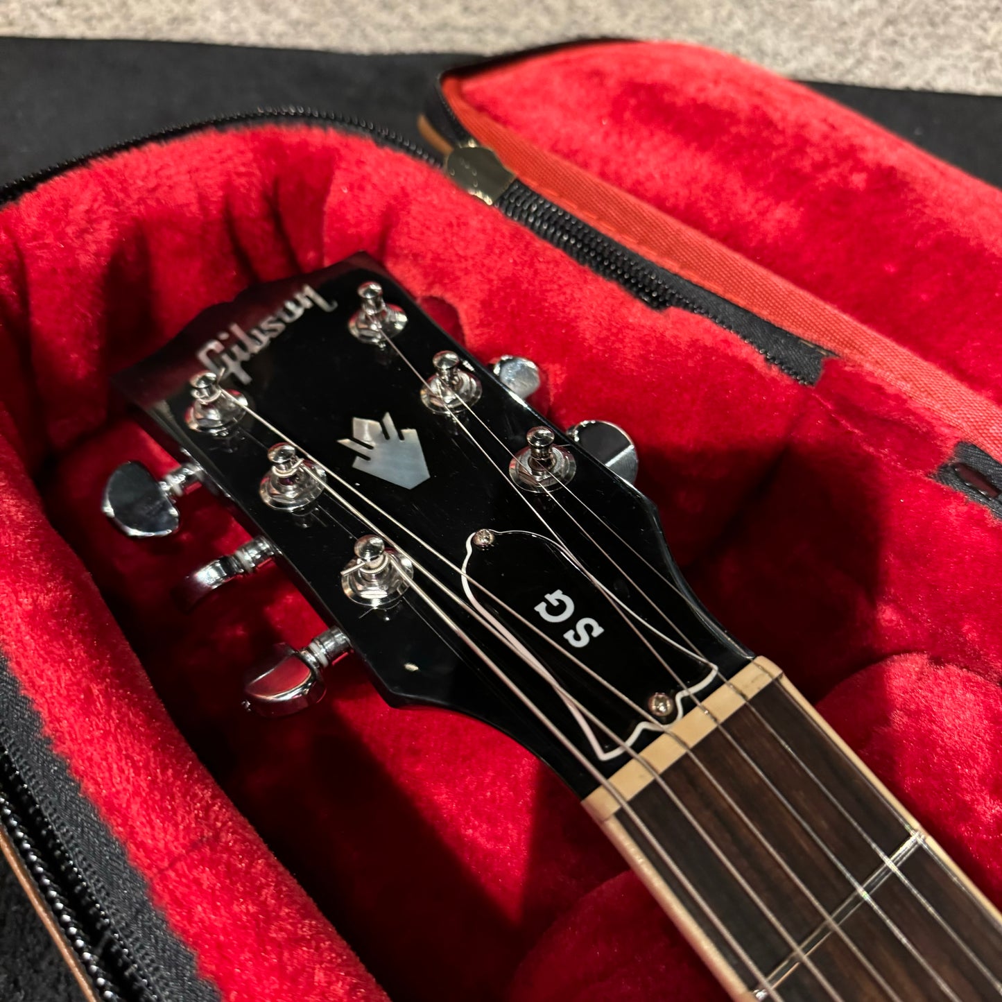 Gibson SG Standard 2019 in Ebony