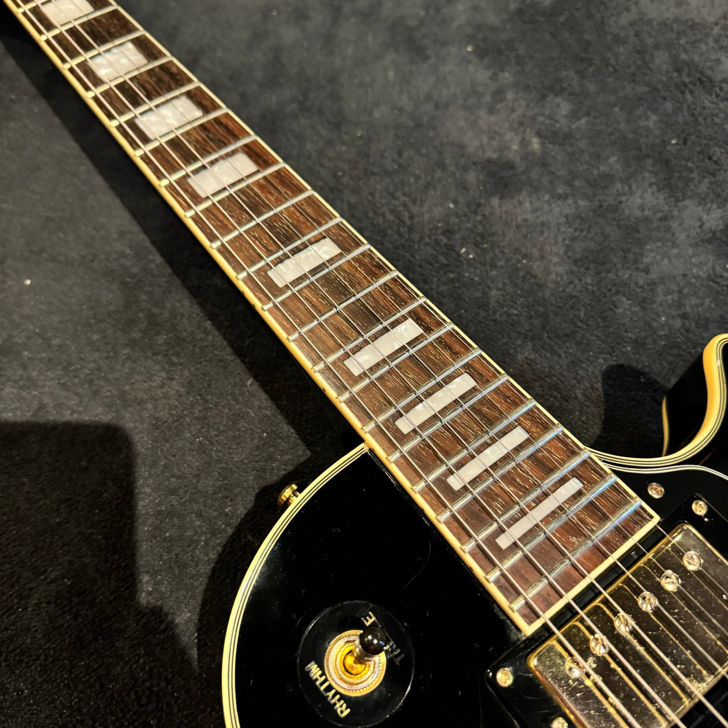 Epiphone Les Paul Black Beauty in Ebony