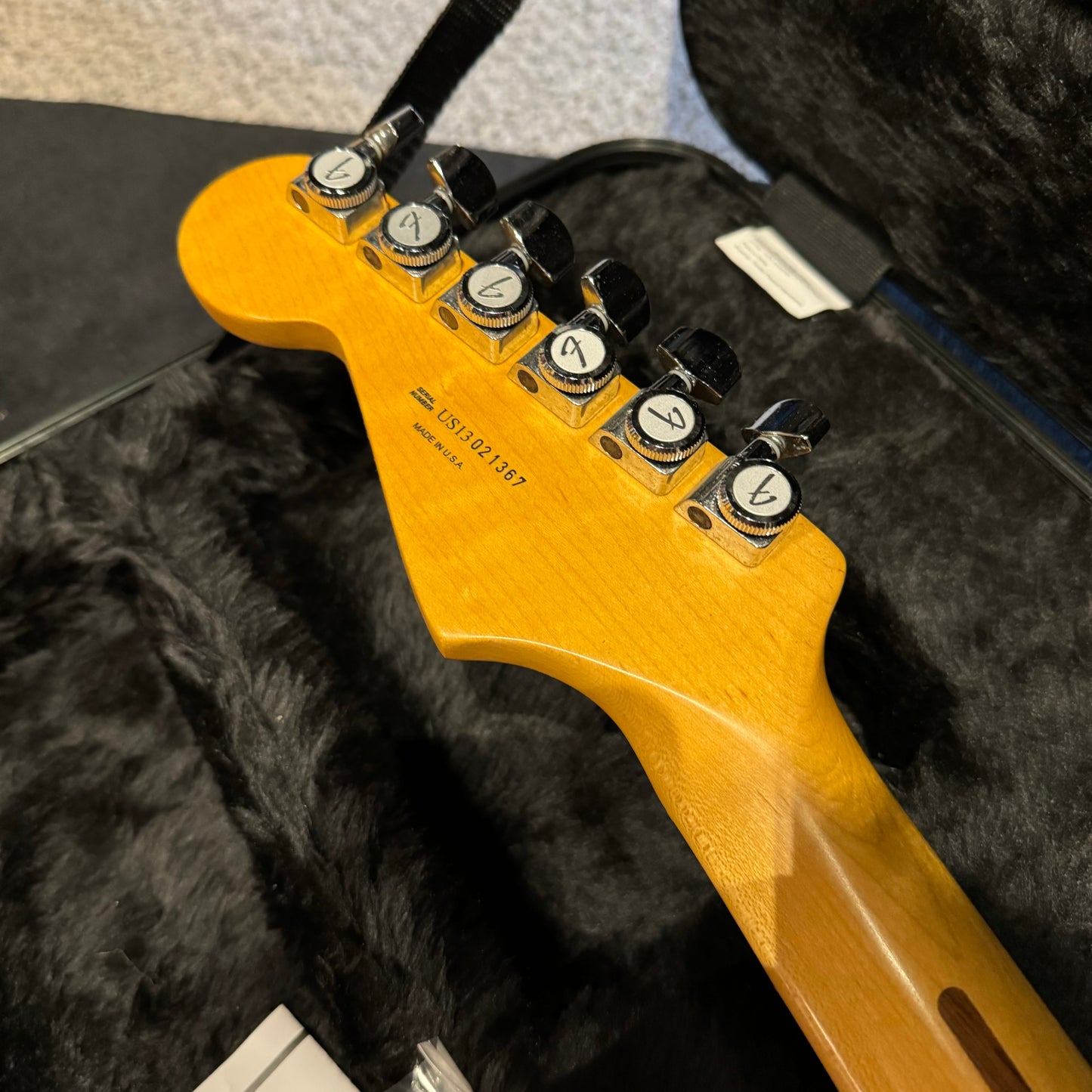 Fender Stratocaster Deluxe in Fiesta Red