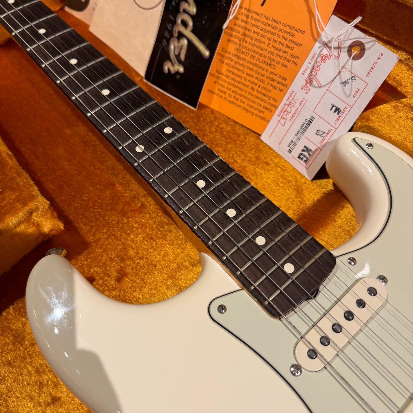 Fender Stratocaster AVRI 62’ 2008 Arctic White Rosewood