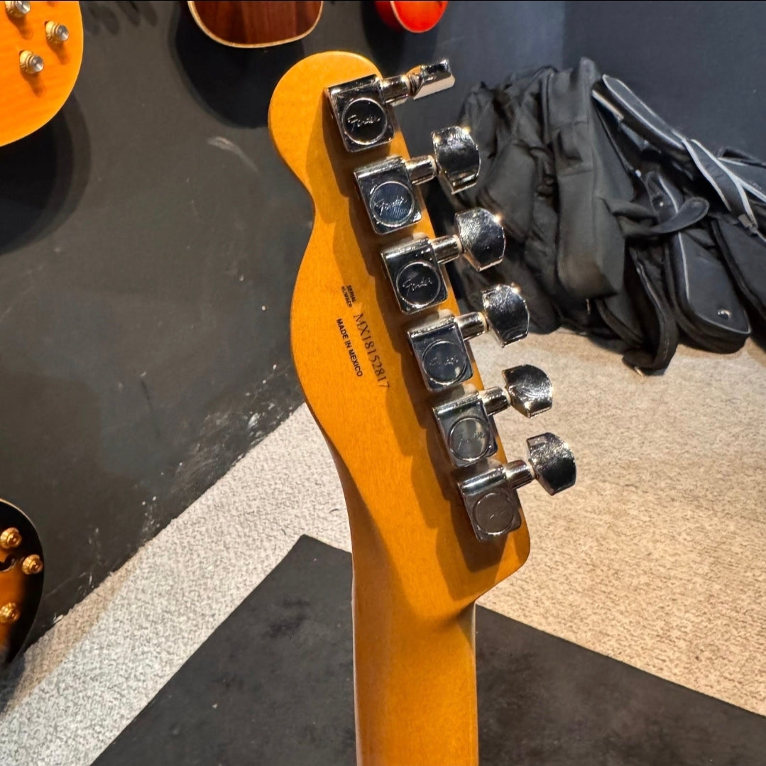 Fender Player Telecaster with Maple Fretboard Butterscotch Blonde