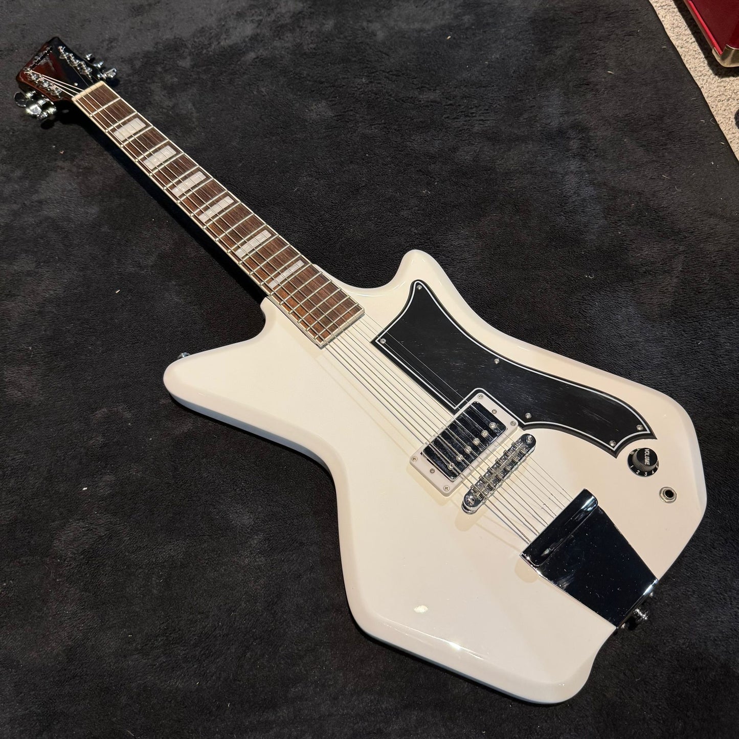 Airline Jetsons Jr 2010s - White