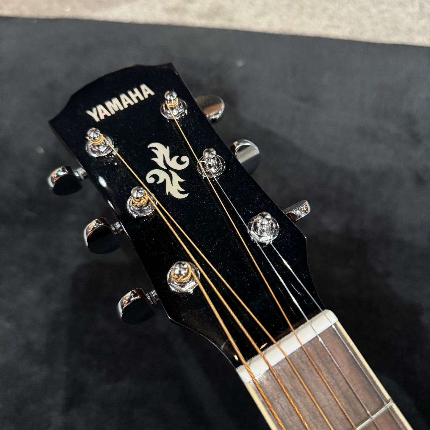 Yamaha APX600 Thinline - Natural