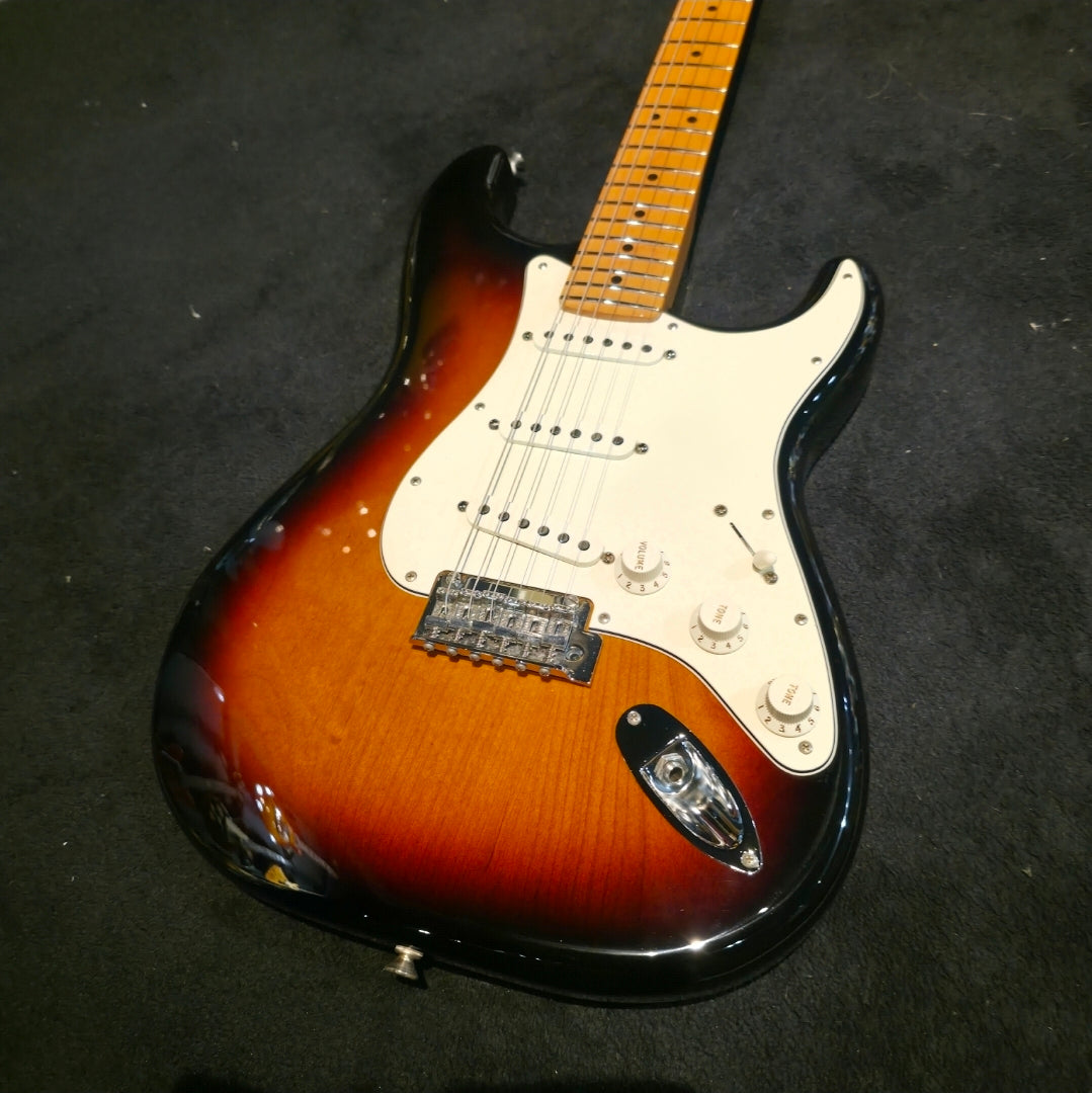 Fender Player Stratocaster 2020 - 3-Color Sunburst