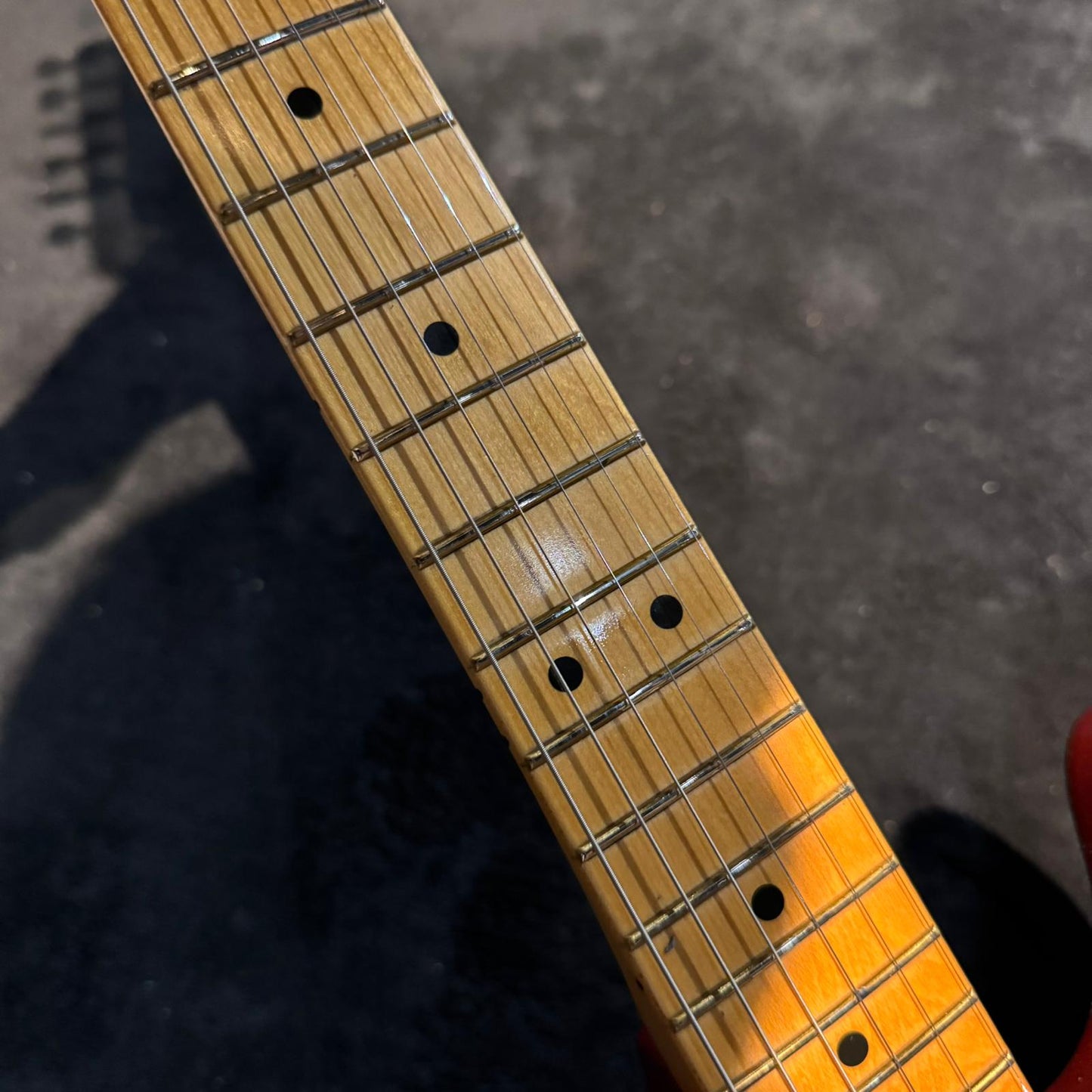 Fender Player Plus Telecaster with Maple Fretboard 2021 - Aged Candy Apple Red