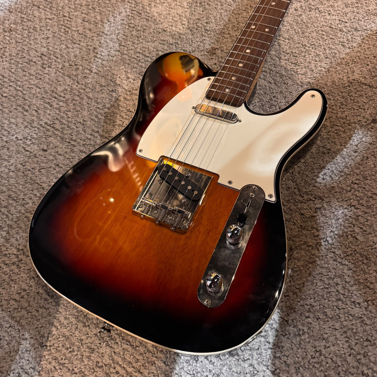 Squier 60s Classic Vibe Telecaster Custom- 3 Colour Sunburst