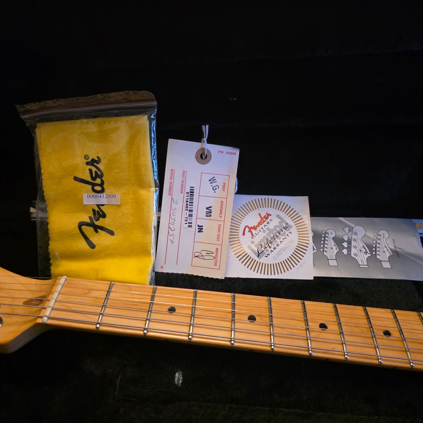 Fender American Series Ash Telecaster with Maple Fretboard 2006 - Honey Blonde
