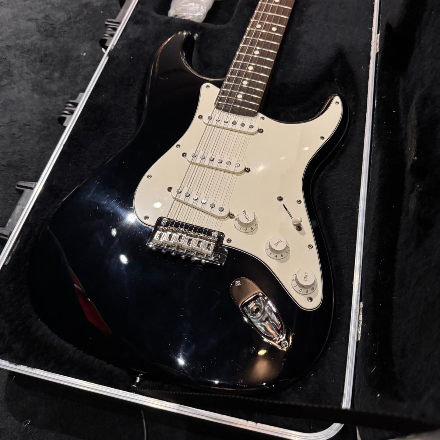 Fender American Standard Stratocaster with Rosewood Fretboard 2008 Black