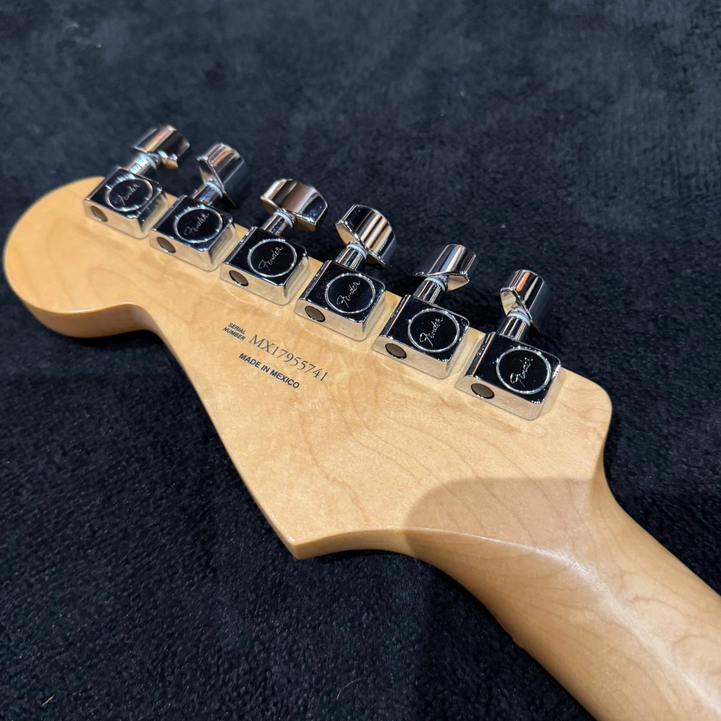 Fender Player Stratocaster with Maple Fretboard 2018 - Buttercream  MIM