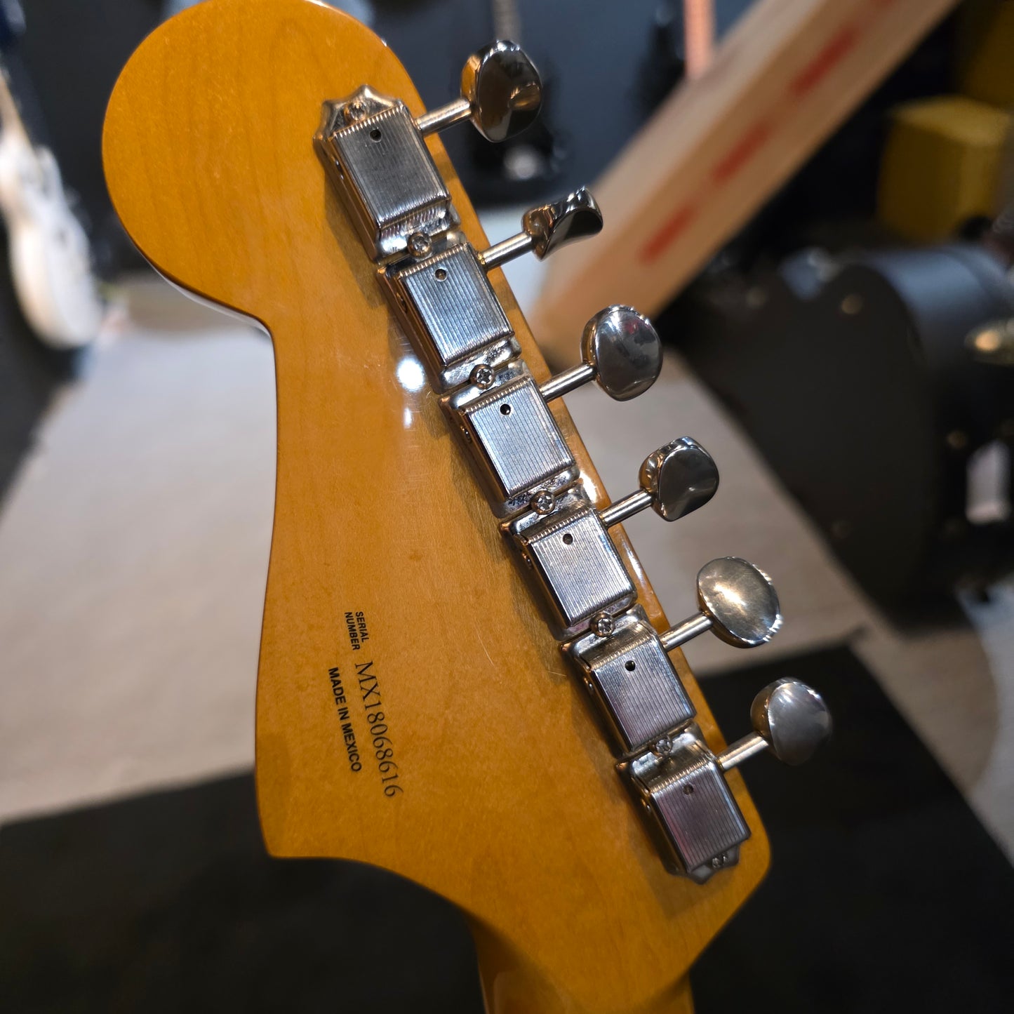 Fender Limited Edition 60th Anniversary Classic Jazzmaster with Matching Headstock 2018 - Daphne Blue