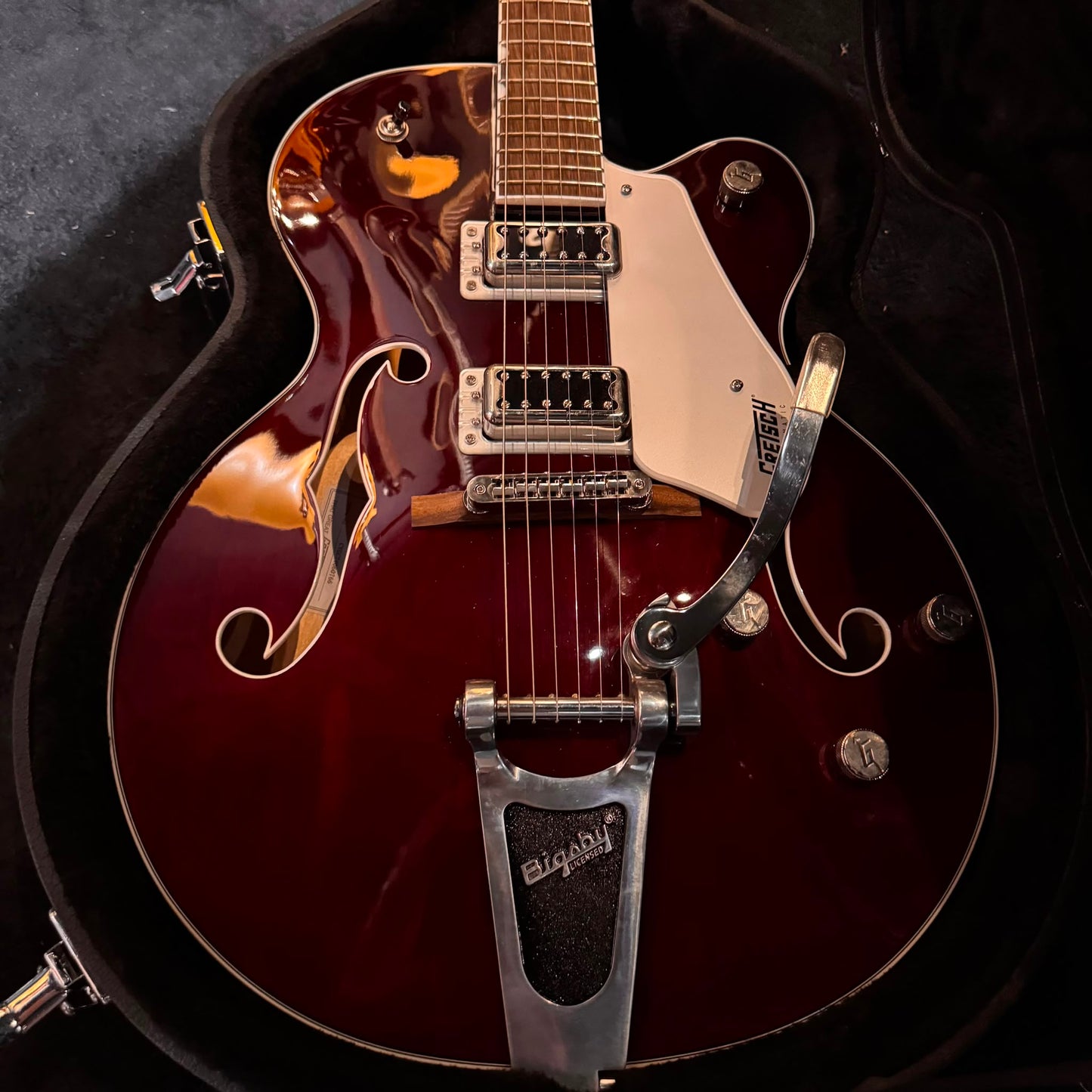 Gretsch G5420T Electromatic with Fitted Gretsch hardcase 2022 - Present - Walnut Stain