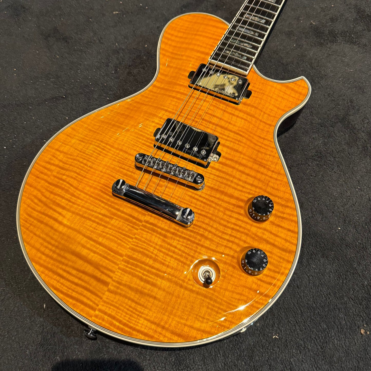 Michael Kelly Patriot Custom