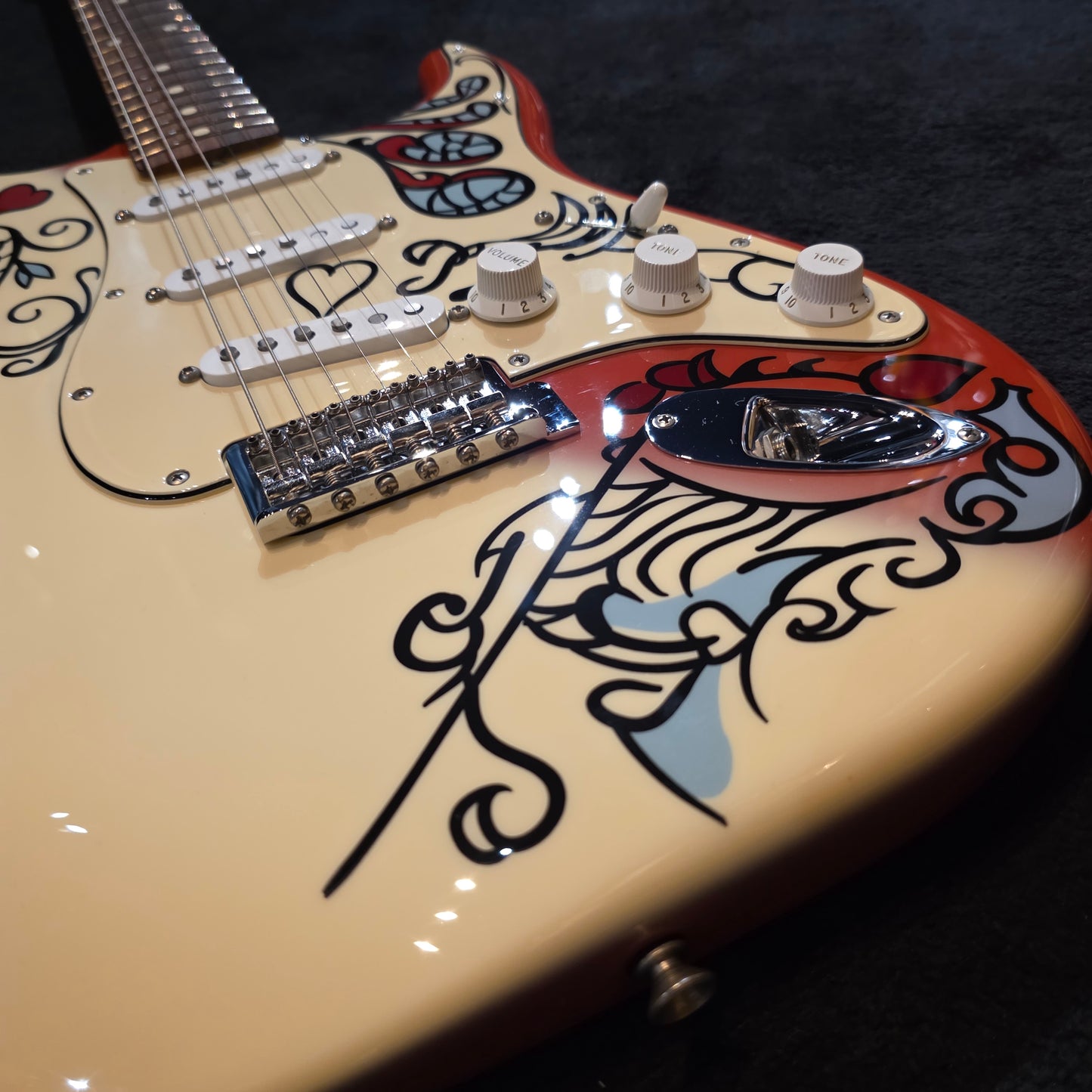 Fender Jimi Hendrix Artist Series Signature Monterey Stratocaster 2017 - Monterey Graphic