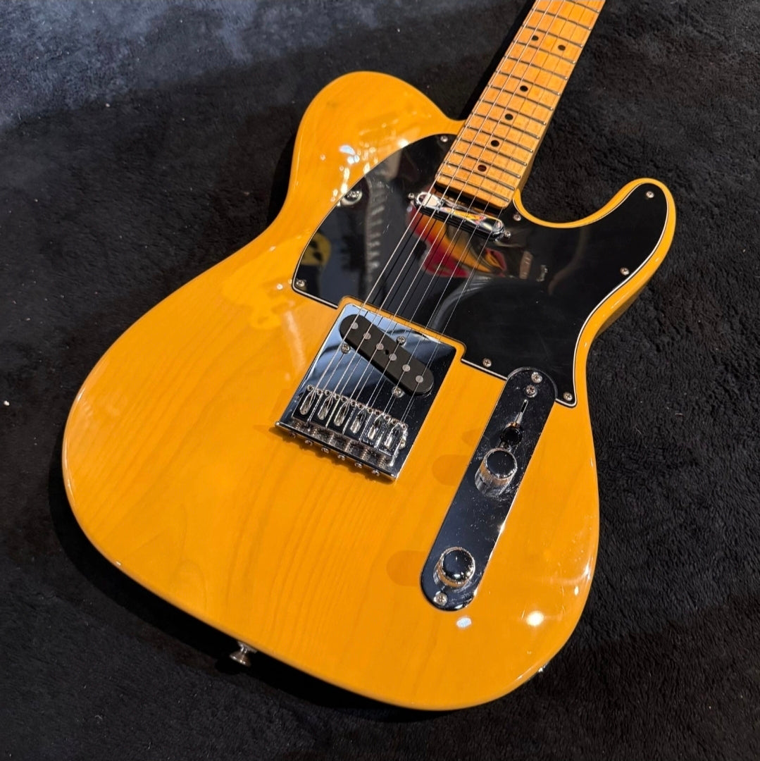 Fender Player Telecaster with Maple Fretboard Butterscotch Blonde