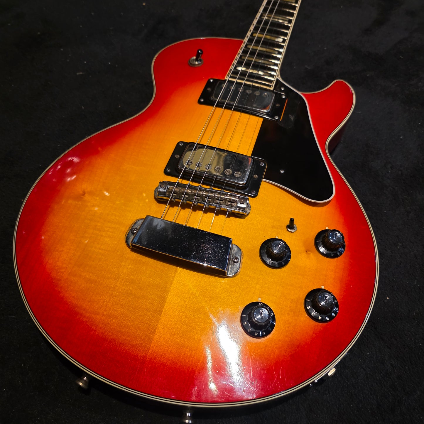 Hagstrom Super Swede 1980 Golden Sunburst #162 of #250