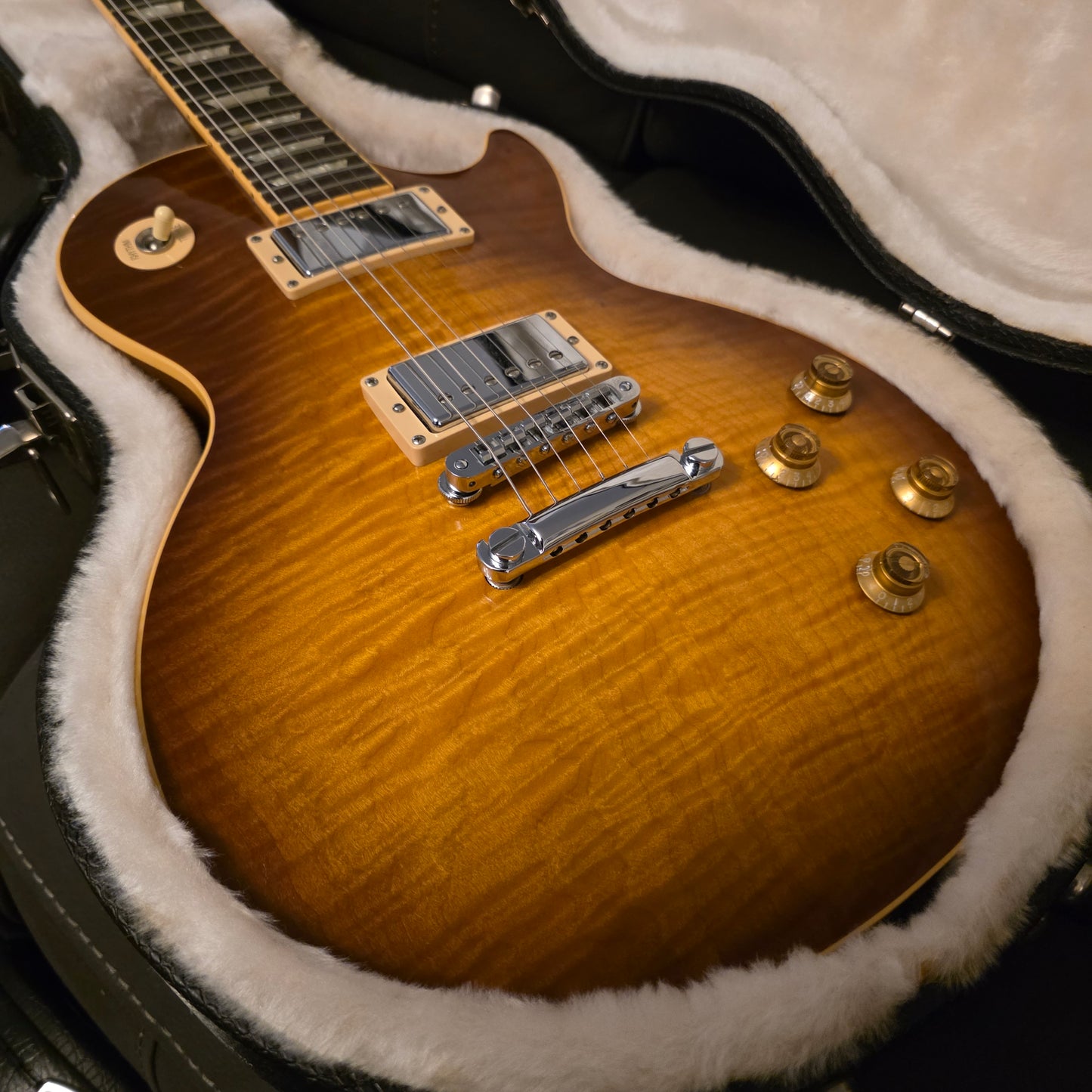 Gibson Les Paul Standard 2009 - Honeyburst AAA flame