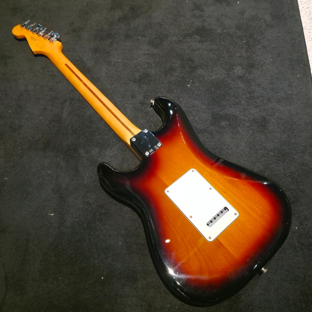 Fender Player Stratocaster 2020 - 3-Color Sunburst
