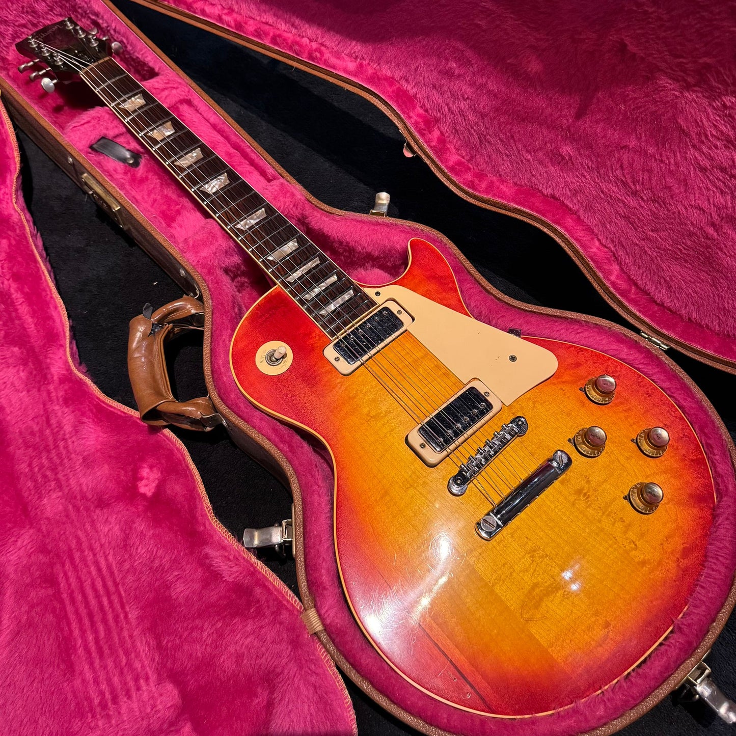 Gibson Les Paul Deluxe 1973 Cherry Sunburst
