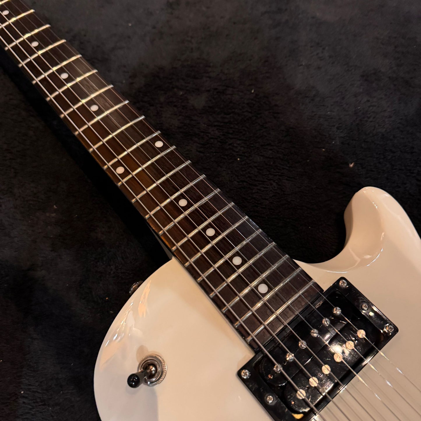 PRS SE Mark Tremonti - white