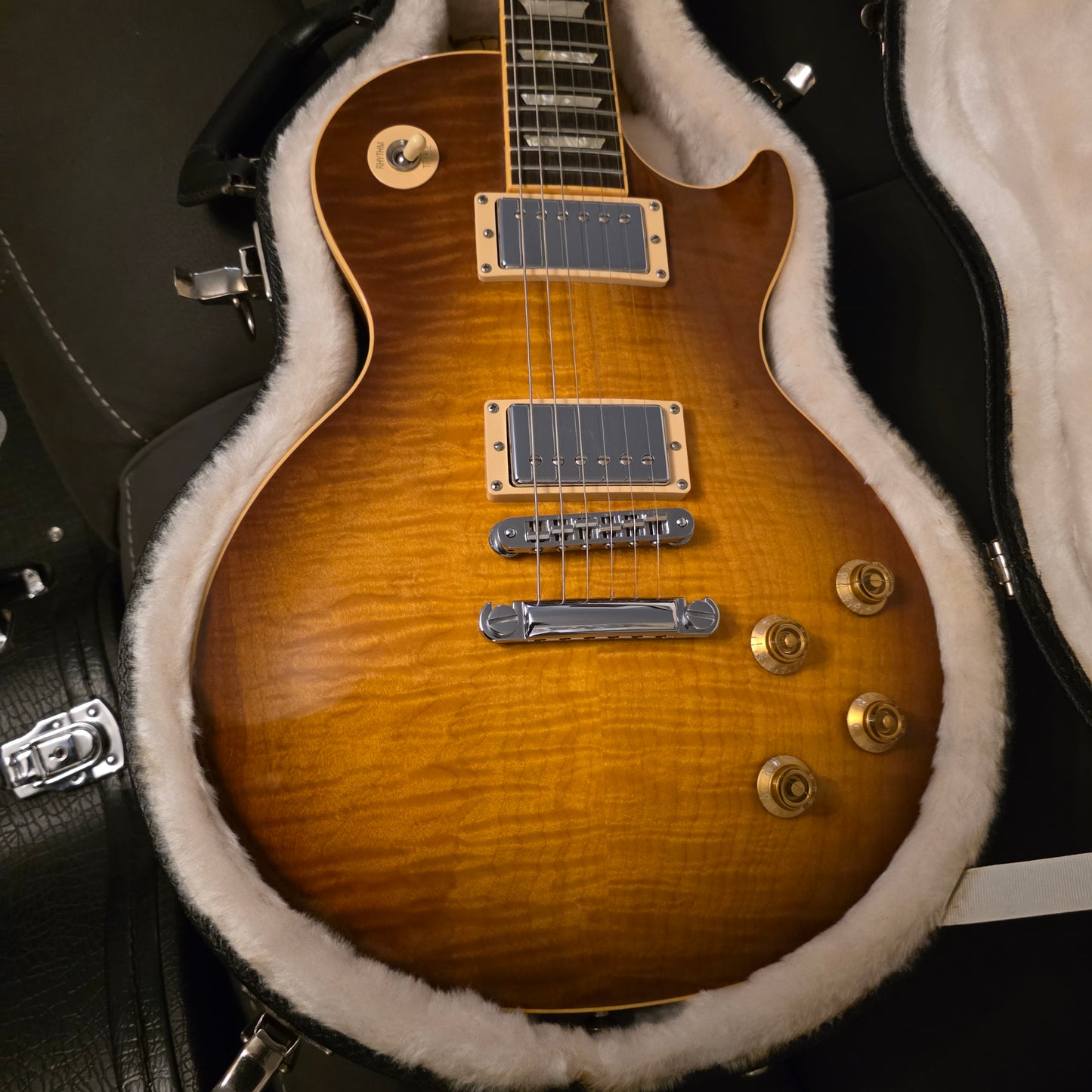 Gibson Les Paul Standard 2009 - Honeyburst AAA flame